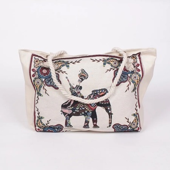 Image 1 of Ефектна плажна чанта в бежово с бродерия