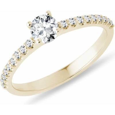 KLENOTA Zlatý zásnubný prsteň s diamantmi k0285013