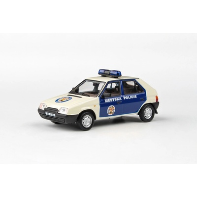 Abrex škoda Favorit 136L Městská Policie Praha 1988 časopis s modelem 1:43