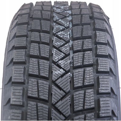 Tourador Winter Pro TSS1 235/70 R16 106T