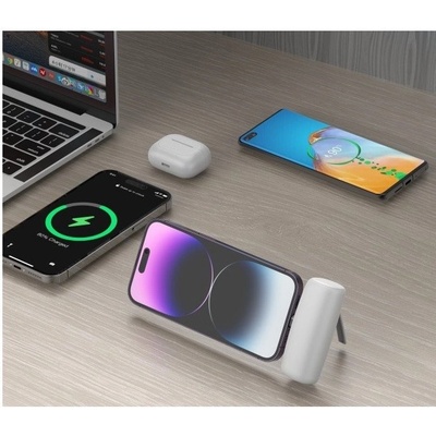 Rebeltec P5 PLUG-IN Power Bank 5000mAh 10W Бял (RBLUCH00029)