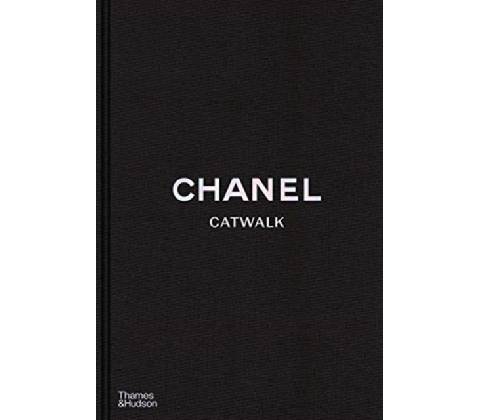 Chanel Catwalk - Patrick Mauries
