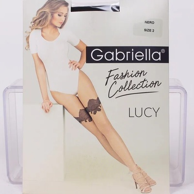 Елегантен чорапогащник в черен цвят с красива фина декорация