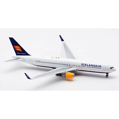 Inflight200 B767-319ER Icelandair Named Svörtuborgir 1:200