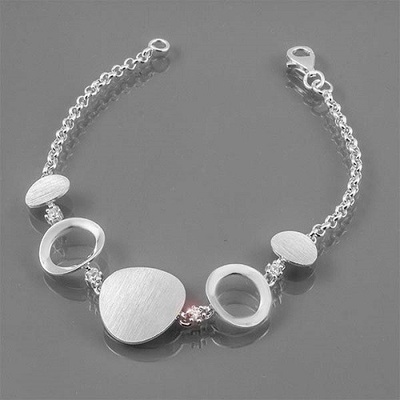 Zlatnictví U Kostela stříbrný se zirkony AUS10455