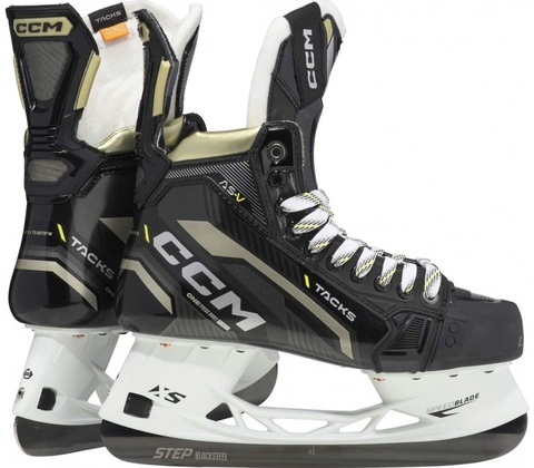 CCM Tacks AS-V PRO Senior