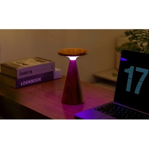 Gingko LED настолна лампа в тъмно естествен цвят с дървен абажур (височина 21 cm) Sylva - Gingko (G056L-WT)