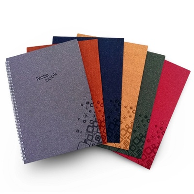 Тетрадка А4 100 листа, офсетова хартия, твърда кора, винил, двойна спирала