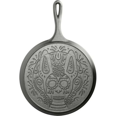 Lodge Liatinová panvica na palacinky Xolo Sugar Skull 26 cm