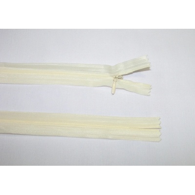 Zips krytý 3mm smotanová nedeliteľný 40cm dederon