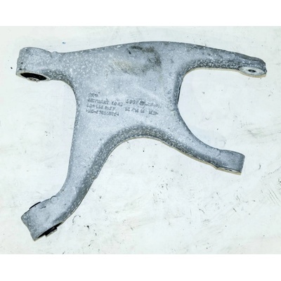 rameno zadní pravé AUDI A8 4H0 lift Quattro 8R0505312F