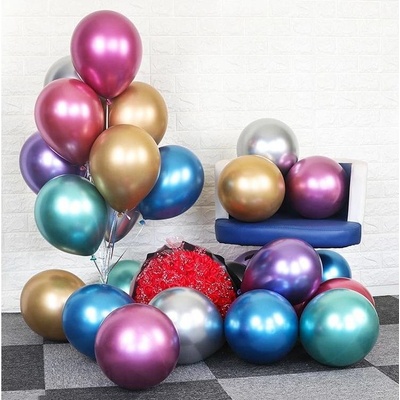 Cakesicq Latexové balónky metalické 25cm