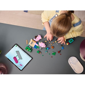 Image 1 of LEGO® Minecraft® - The Cherry Blossom Garden (21260)