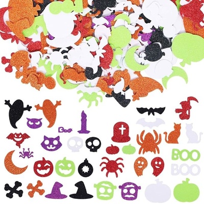 500 kusů Halloween pěnové samolepky