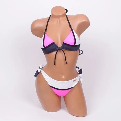 Стилен бански в три цвята - чашка b