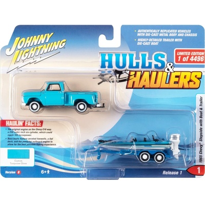Johnny Lightning Chevy Stepside Pick-up 1965 w/Bass Boat a Trailer tyrkysová 1:64