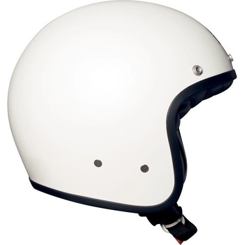 AGV X70