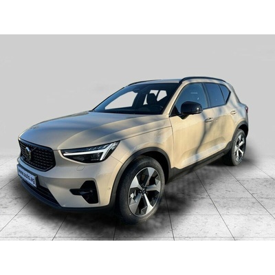 Volvo XC40 B4 Plus 145 kW