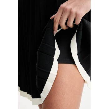 Guess плисирана GABRY (V6GD04.Z0649)