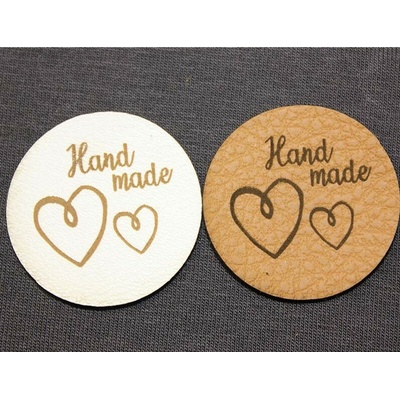 Štítok - Handmade - Ručná práca Materiál/farba: Hnedá koženka
