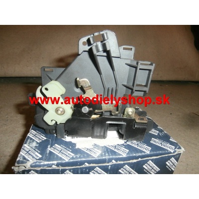 Škoda FABIA 9/99-7/04 zámok predných dverí Pravý / bez centrálu