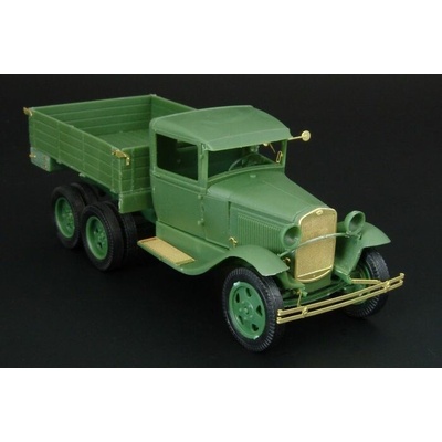 UM Hauler Gaz-AAA PE parts forkit 1:48