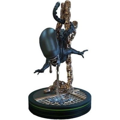 Quantum Mechanix Alien Q-Fig Xenomorph