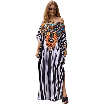 Дълга туника за плаж в черно и бяло