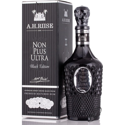 A. H. Riise Old St.Croix NPU Black Edition 42 % 0,7 l (karton)