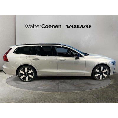 Volvo V60 T8 Plus Dark AWD 335 kW