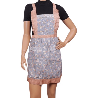 Готварска престилка в сиво с цветя