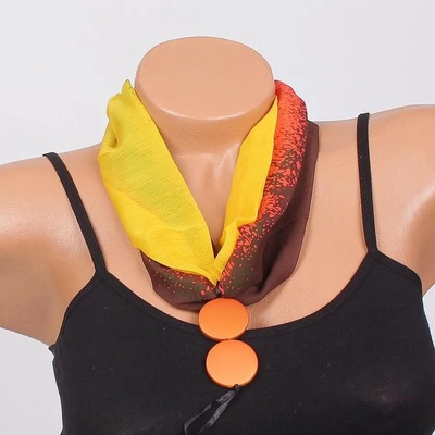Свежо трицветно фишу-колие с кръгли оранжеви висулки