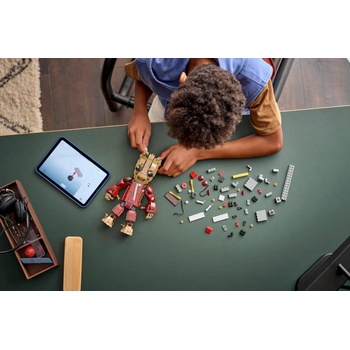 Image 1 of LEGO® Marvel - Ravager Jumpsuit Groot (76341)