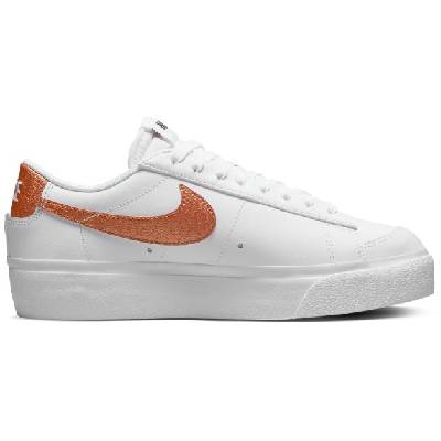 Обувки Nike Blazer Low Platform Women s Shoes Бял Velikost 36, 5