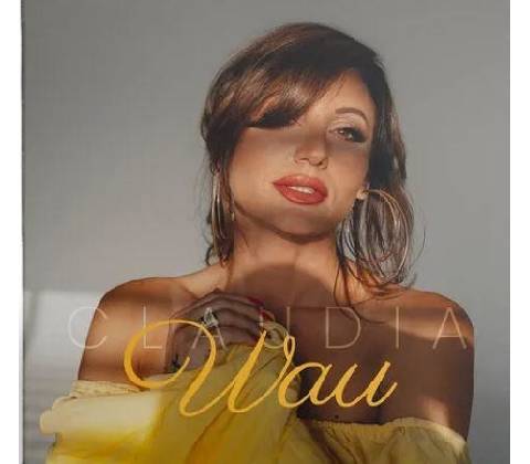 Claudia • Wau