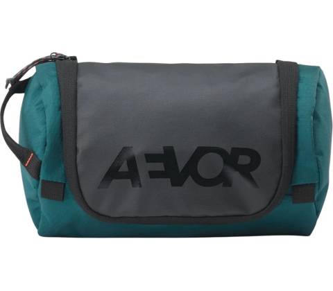 Aevor Wash Pack Proof evergreen