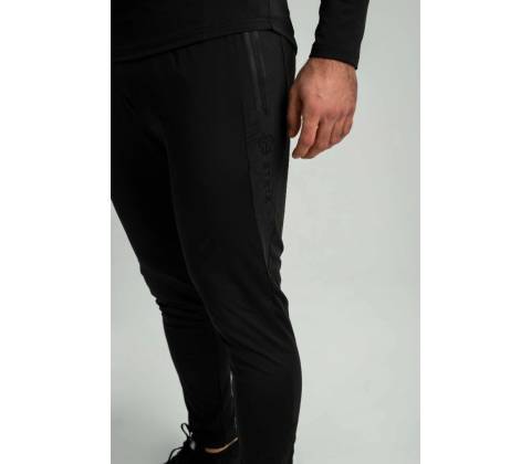 Strix Ultimate black