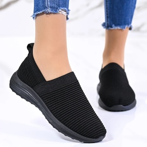  Спортни маратонки W138583 Black