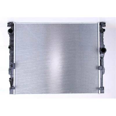 Chladič, chlazení motoru NISSENS 606236