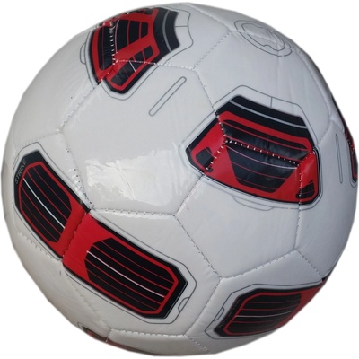 Футболна топка, три цвята