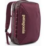 Patagonia Туристическа раница Patagonia Black Hole Micro MLC 22 l berry fig