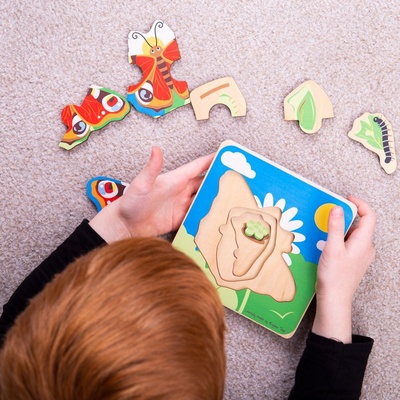 Bigjigs Toys vkládací puzzle životní cykly motýla