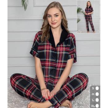 Карирана пижама в черно и червено