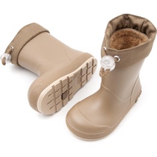 Igor Yogi Cuello Elmwood