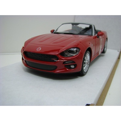 Bburago Model Fiat 124 Spider červená 1:24