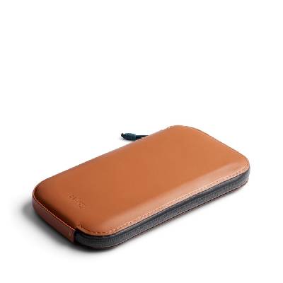 Šikovné a odolné pouzdro na mobil Bellroy All-Conditions Phone Pocket Plus