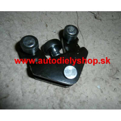 Renault TRAFIC 8/2006- kolieska posuvných dverí / dolné kladky