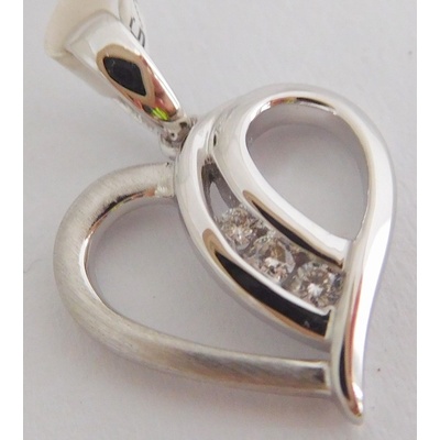 Klenoty Budín Diamantový zlatý přívěsek z bílého zlata srdíčko s brilianty 3870083