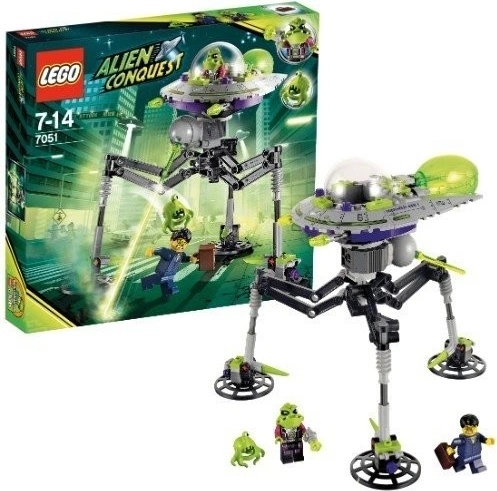 Lego alien hot sale conquest 7051