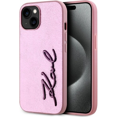 KARL LAGERFELD Карл Лагерфелд Набръчкан метален калъф с подпис за iPhone 15 - розов (3666339255589)